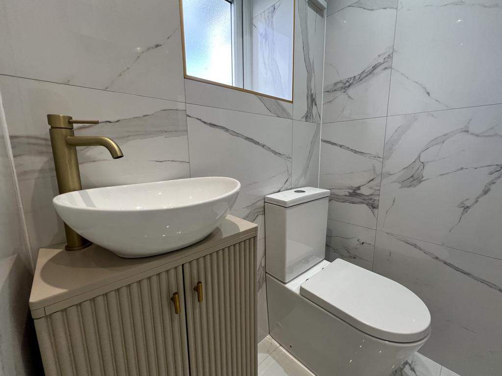 En-suite Bathroom