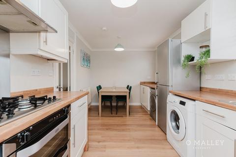 4 bedroom semi-detached house for sale, The Laurels, Tullibody