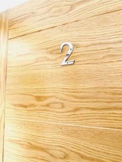 Studio to rent, Golders Green Road