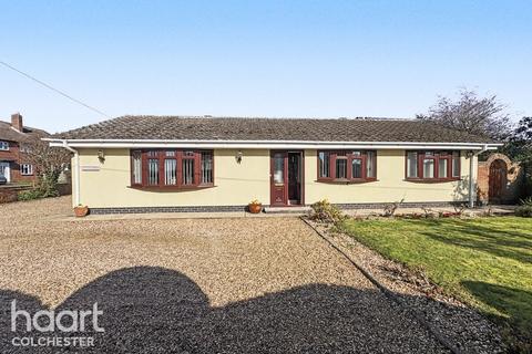 4 bedroom detached bungalow for sale, Horkesley Road, Colchester