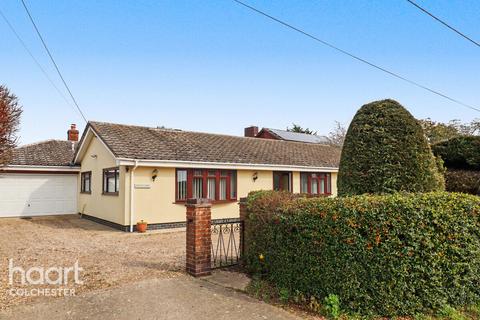 4 bedroom detached bungalow for sale, Horkesley Road, Colchester