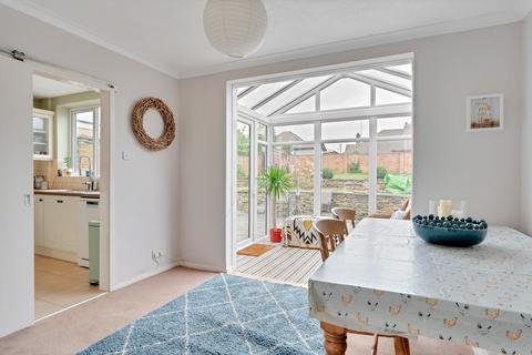 3 bedroom detached house for sale, Braunston Road, Oakham