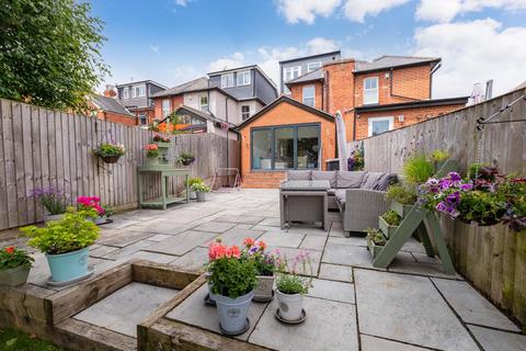 undefined, Belmont Road, Maidenhead SL6