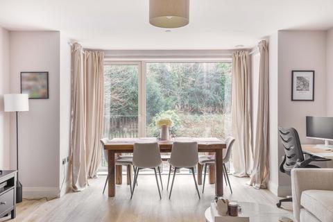 2 bedroom flat for sale, Linden Park Road, The Potteries Linden Park Road, TN2