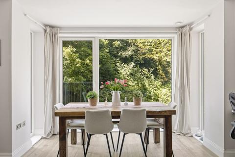 2 bedroom flat for sale, Linden Park Road, The Potteries Linden Park Road, TN2