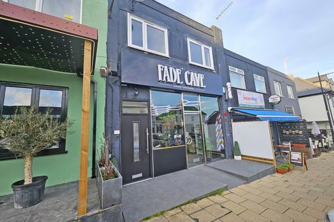 undefined, Queens Road, Buckhurst Hill, IG9