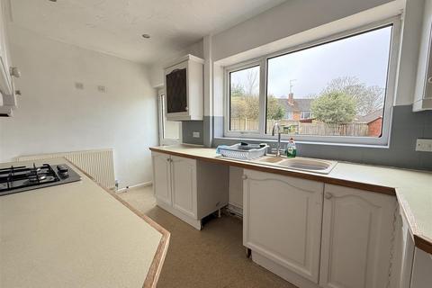3 bedroom semi-detached house for sale, Pine Walk, Stourbridge