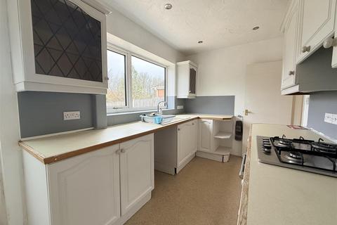 3 bedroom semi-detached house for sale, Pine Walk, Stourbridge