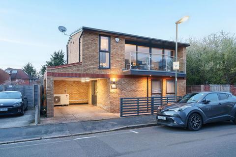 undefined, Miles Road, Epsom KT19