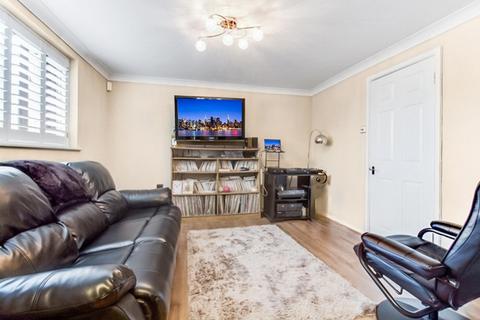 undefined, Robinia Close, Laindon, Basildon, Essex, SS15