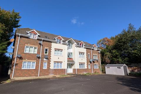 undefined, 131 Millbrook Road East, Southampton SO15