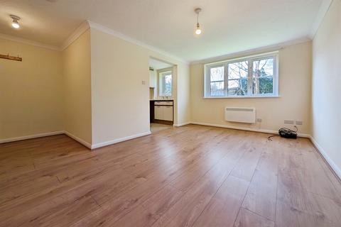undefined, 131 Millbrook Road East, Southampton SO15
