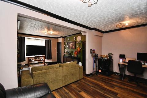 undefined, Northfield Avenue, Hessle