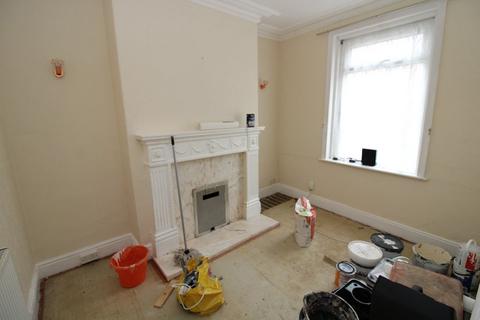 4 bedroom terraced house for sale, St. Georges Road, Barnsley