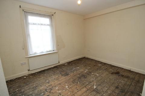 4 bedroom terraced house for sale, St. Georges Road, Barnsley
