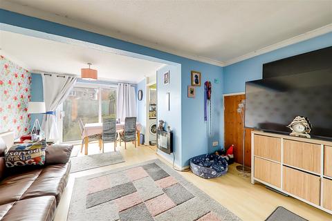 3 bedroom end of terrace house for sale, Taw Close, Worthing BN13