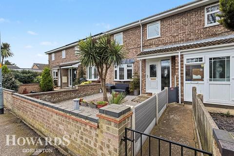 3 bedroom terraced house for sale, Kingfisher Close, Bradwell
