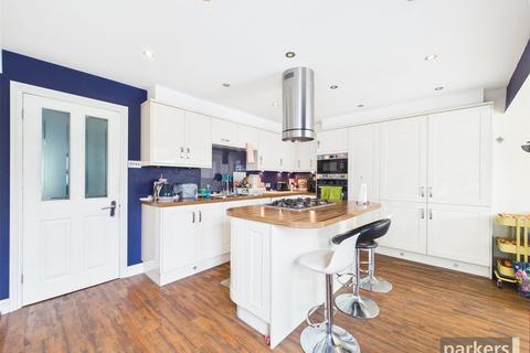 3 bedroom terraced house for sale, Sycamore Close, Reading RG5