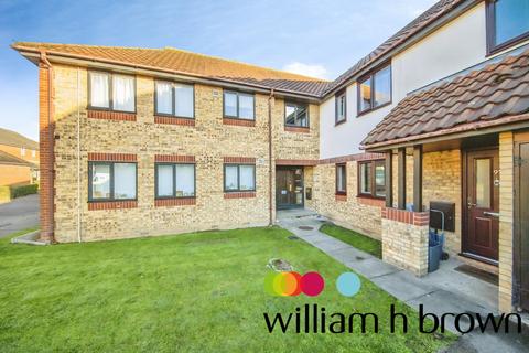 2 bedroom apartment to rent - Chinook, Colchester