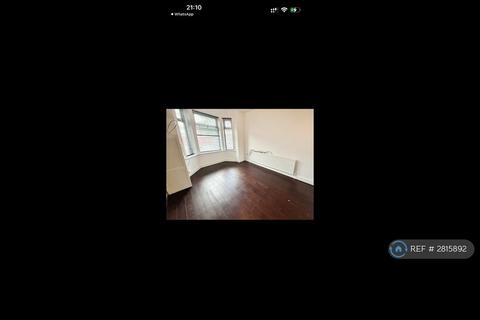 undefined, Griffin Grove, Manchester, M19