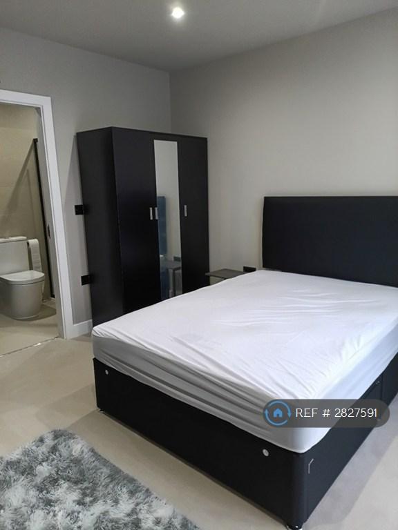 Bedroom 2 With Ensuite