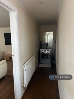 1 bedroom flat to rent, Bishopscotes Road, Luton, LU3