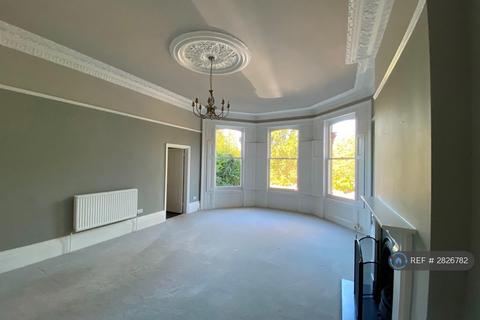 2 bedroom flat to rent, Meridian Road, Bristol, BS6