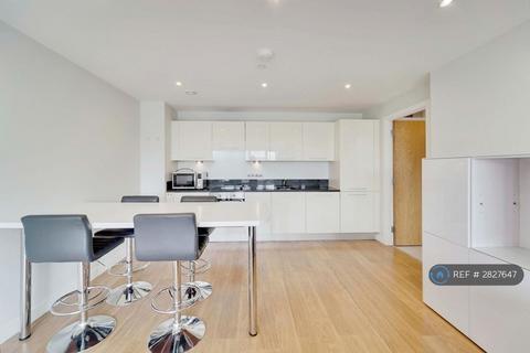 undefined, Railway Terrace, Slough, SL2