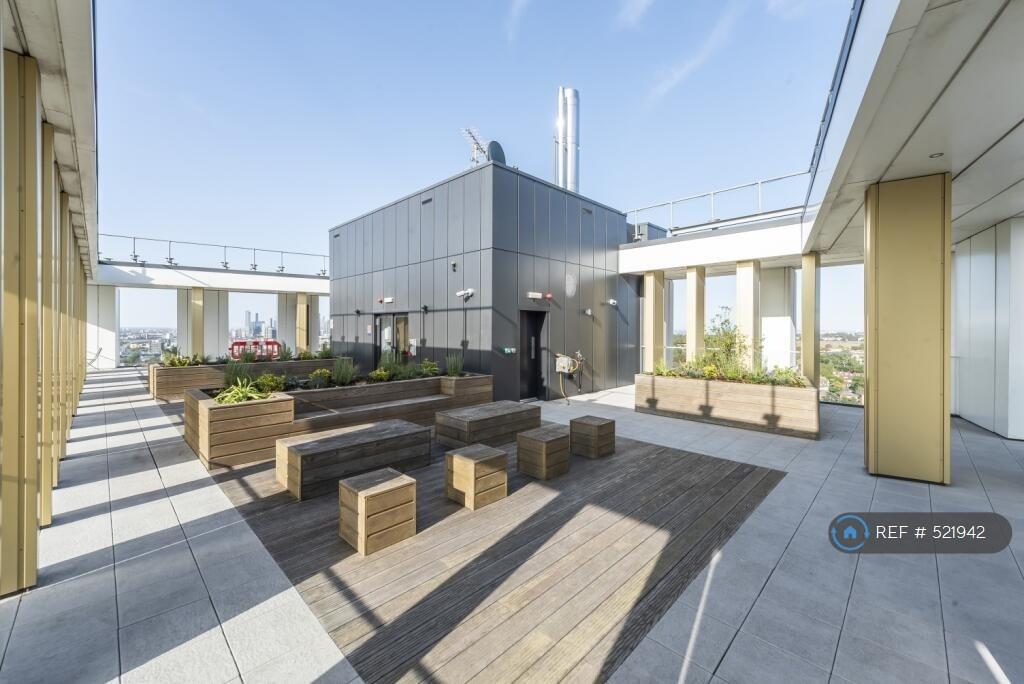 Communal Roof Terrace