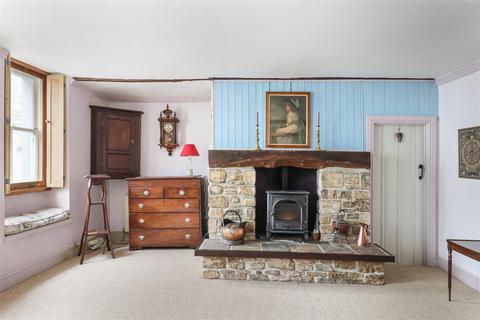 undefined, West End, Minchinhampton, Stroud