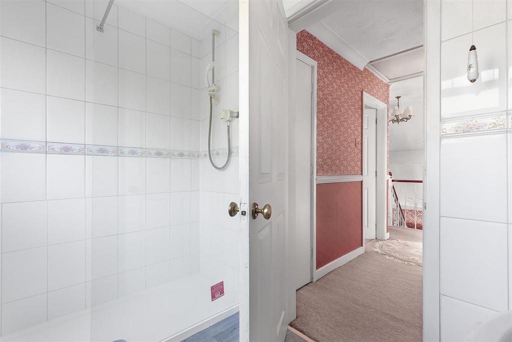 Shower Room.jpg