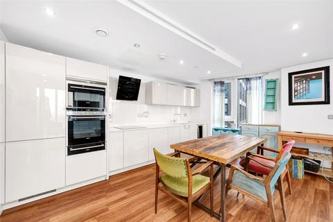 undefined, Alie Street, E1