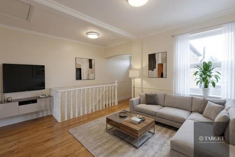 undefined, Chestnut Road, Enfield EN3