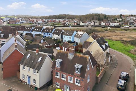 6 bedroom detached house for sale, Merediths Close, Wivenhoe, Colchester, CO7