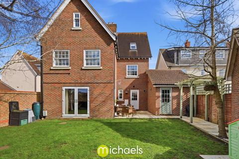 6 bedroom detached house for sale, Merediths Close, Wivenhoe, Colchester, CO7