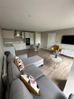 2 bedroom flat to rent, Apartment , Queens Court,  Queens Dock Avenue, Hull
