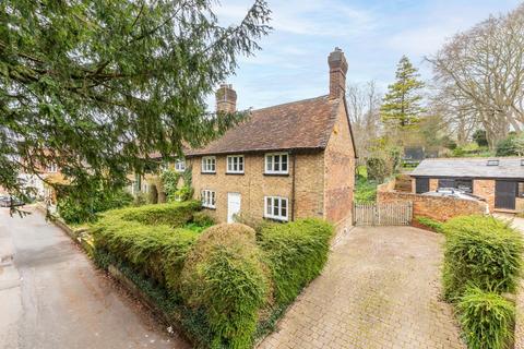 2 bedroom end of terrace house for sale - Vicarage Lane, Ivinghoe