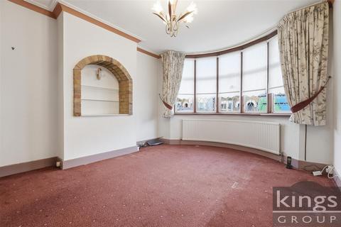 3 bedroom terraced house for sale, Lincoln Road, Enfield
