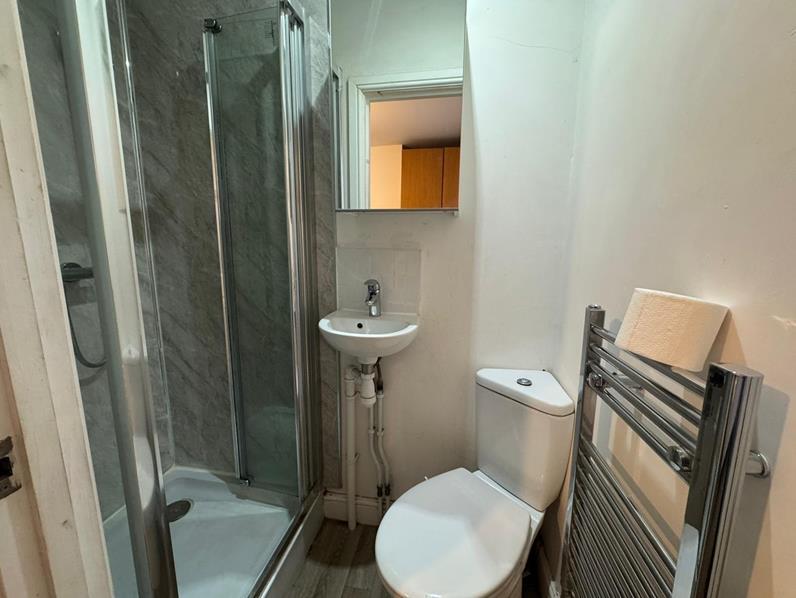 En-suite Bathroom