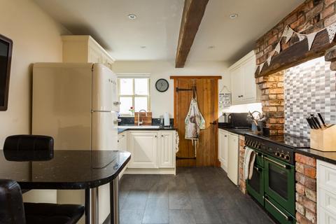 4 bedroom semi-detached house for sale, Aldwark, York