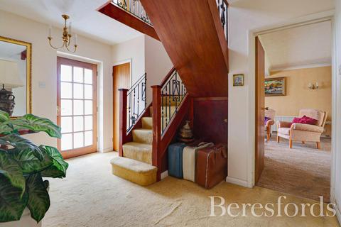 4 bedroom detached house for sale, Main Road, Mundon, CM9