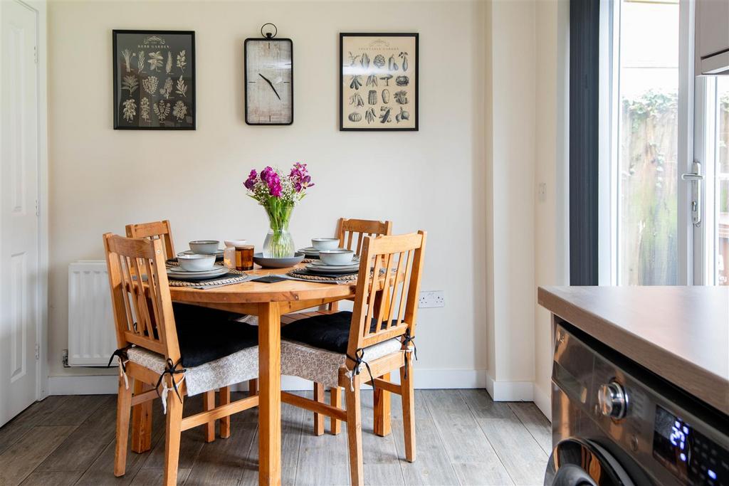 Kitchen / Diner