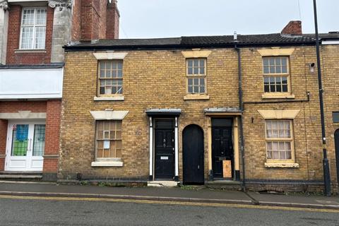 2 bedroom terraced house for sale - Railway Terrace, RUGBY