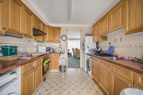 2 bedroom apartment for sale, Brynfield Court, Langland, Swansea