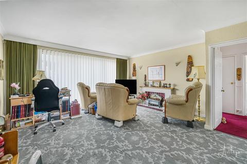 2 bedroom apartment for sale, Brynfield Court, Langland, Swansea
