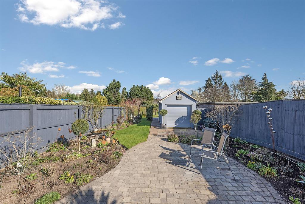 102 Newmarket Road ph06.jpg