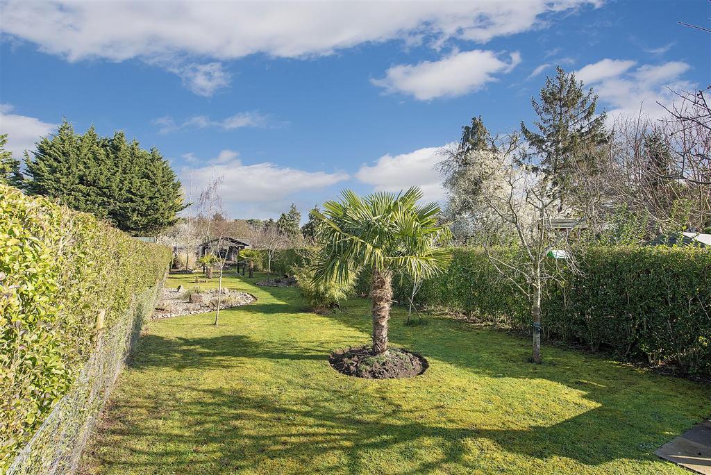 102 Newmarket Road ph11.jpg