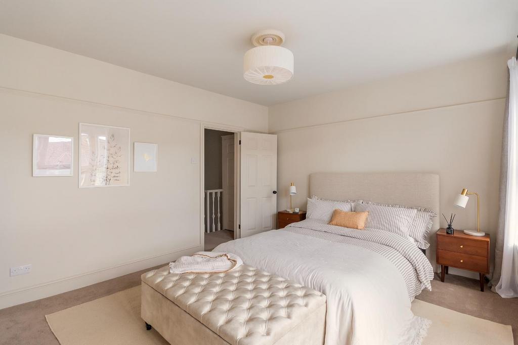 1 G1 PRBN - Bedroom L.jpg