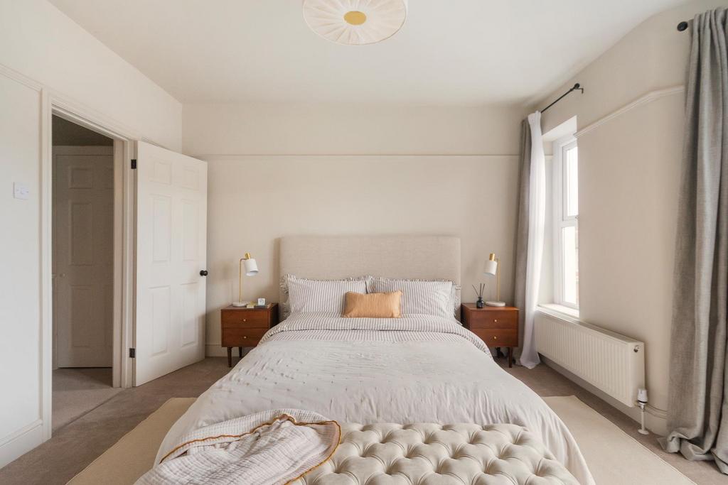 1 G1 PRBN - Bedroom J.jpg