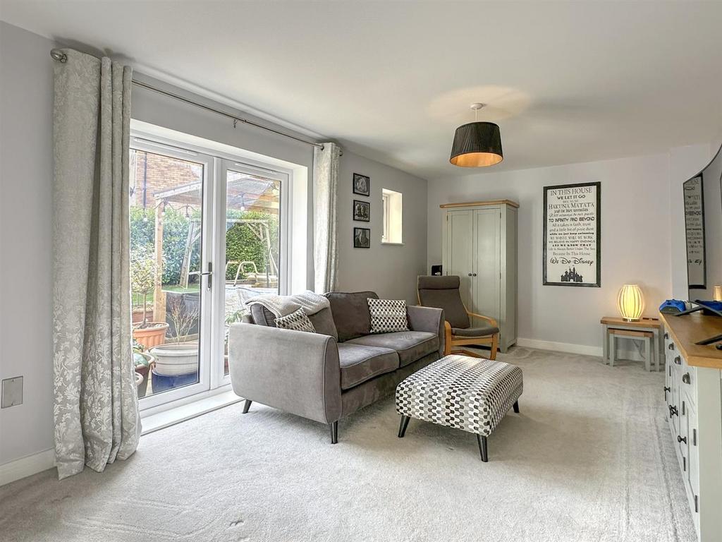 Tv family room